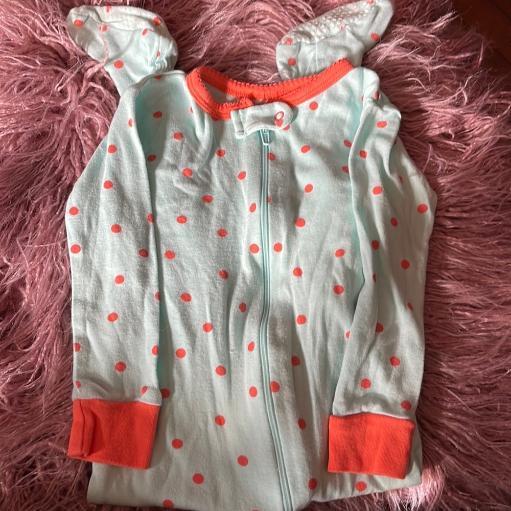 Gerber 18M zip up pajama - snug fitting
